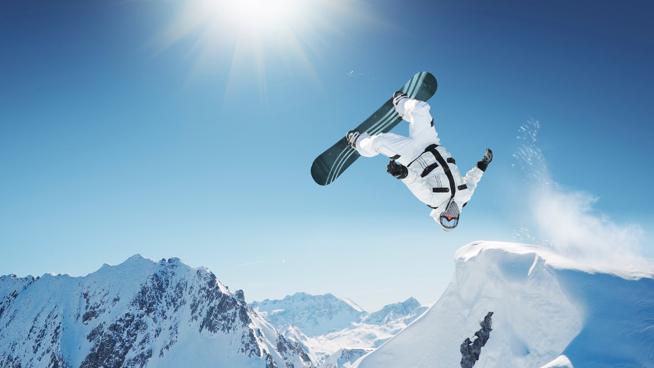 体育解说员点评焦点比赛